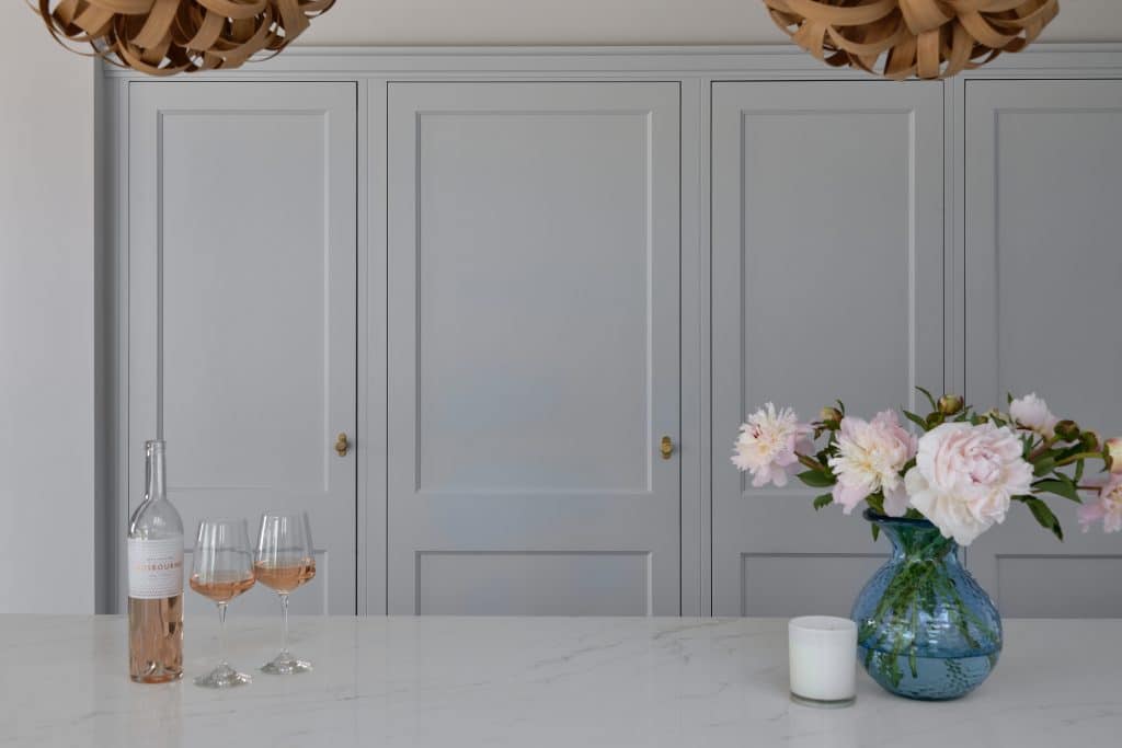 Gusbourne Wine in a Rencraft handmade kitchen